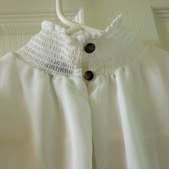 👚STATE White Ruffle Blouse – XS (2–4) – Romantic & Lightweight - Picture 13 of 14